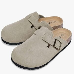 *NEW* SUEDE CLOGS W/ ADJUSTABLE BUCKLE. BEIGE/6
